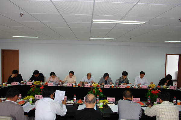 市人大领导莅临万象城官网执法调研指导工作