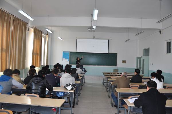 学院领导深入机械工程系进行听课、调研