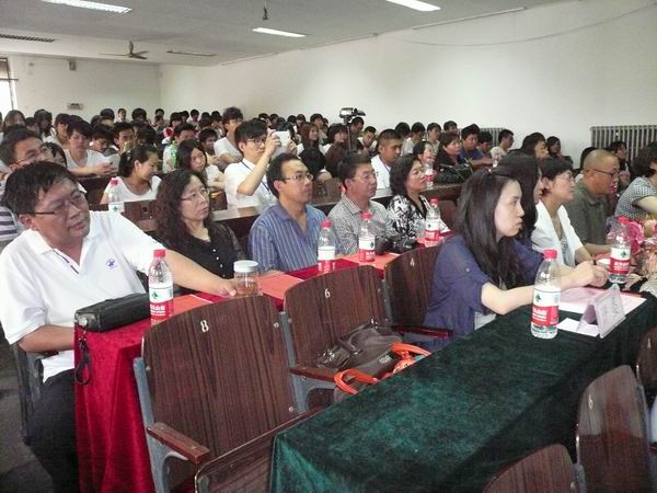 经济管理系举办“我的青春梦”演讲比赛