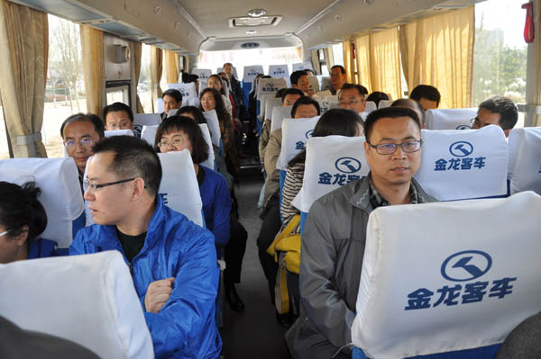 学院组织党员干部集体观看电影《周恩来的四个昼夜》