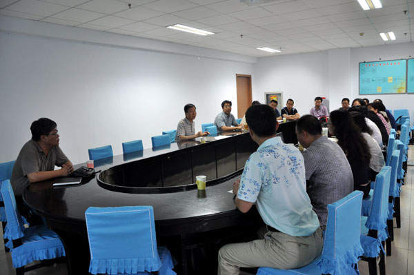 万象城官网召开领导班子对照检查材料征求意见座谈会