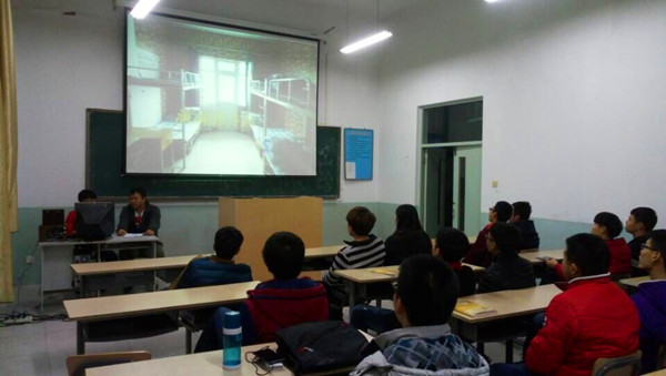 机械工程系举办宿舍趣味评比活动