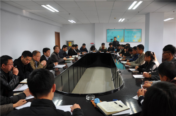 万象城官网召开2016级外省学生代表座谈会