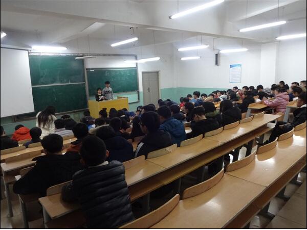 信息工程系举办“超级演说家”主题演讲活动