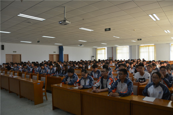 学院举办2016年青年团校培训