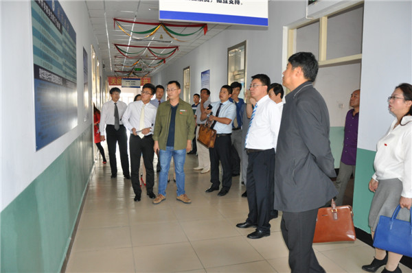 盘锦职业技术学院来万象城官网考察交流