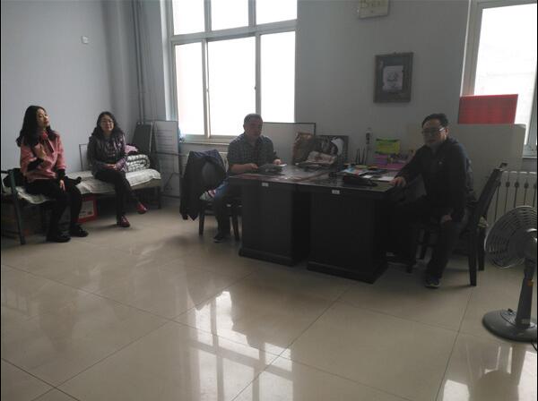 行政四党支部召开专题组织生活会