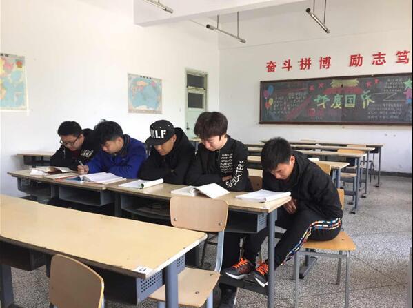 电气工程系举办读书周活动