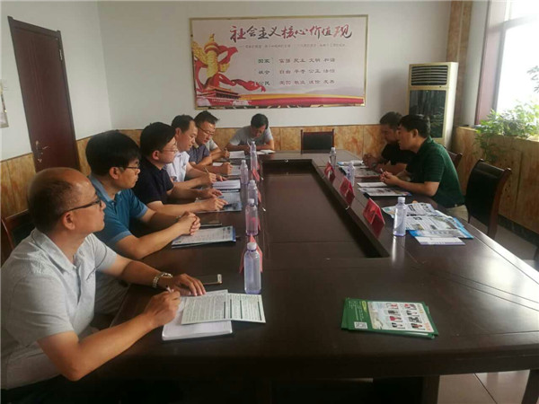 万象城官网与盐山职教中心及青县职教中心洽谈合作办学