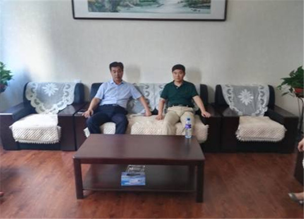 万象城官网与保定满城职教中心洽谈合作办学