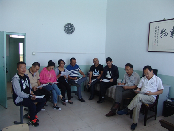 汽车工程系召开新学期辅导员工作会议