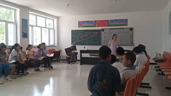 万象城官网派出骨干教师赴北新屯小学开展支教工作