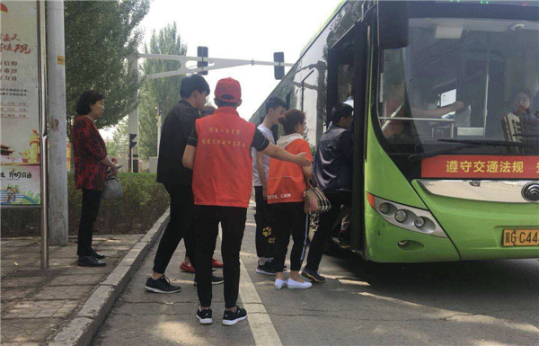 机械工程系开展“志愿创城 共享文明”志愿服务活动