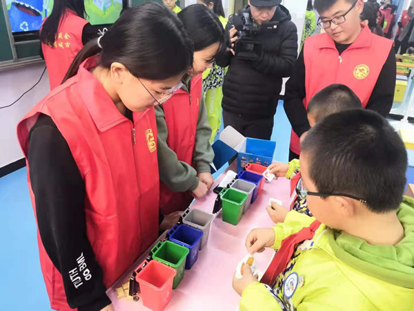 系部推进文明校园建设和志愿服务活动