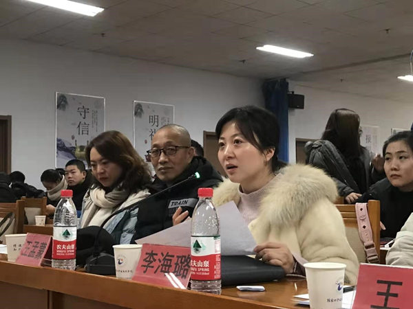 万象城官网为提升学生综合素质、推进学生就业打造平台