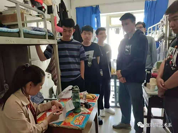 学院教学系部积极开展“我为师生办实事”实践活动