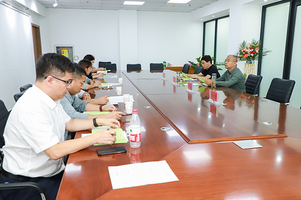 院长王立军主持召开就业工作推进会