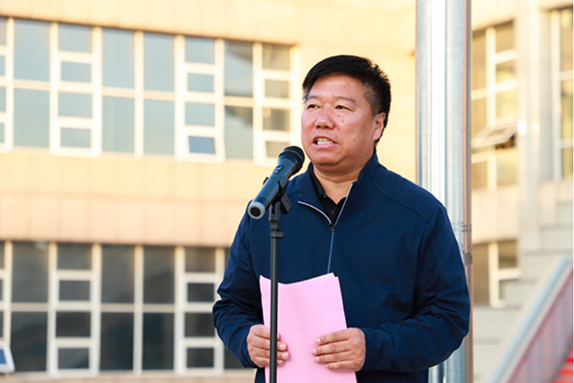 点燃冬奥激情 | 万象城官网校园冰雪季正式启动