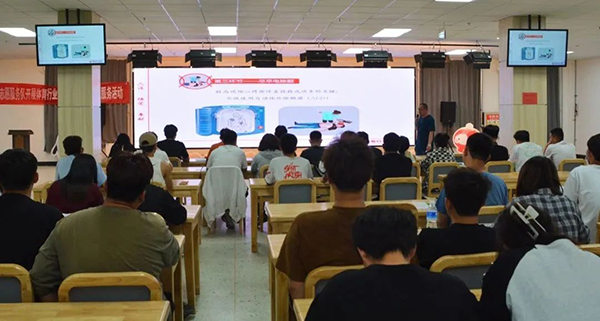 万象城官网开展大学生应急救护知识技能培训