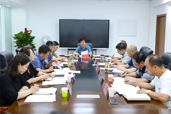 学院党委理论学习中心组集中学习习近平总书记在文化传承发展座谈会上的重要讲话精神